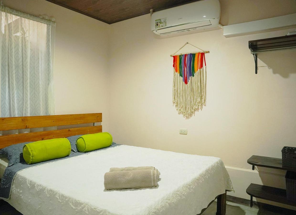 Apartamentos Y Studios Brisas Del Mar Santa Teresa Playa Santa Teresa  Extérieur photo